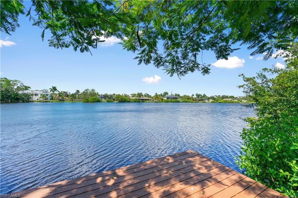 7337 Lake Dr, Fort Myers, FL 33908 Photo