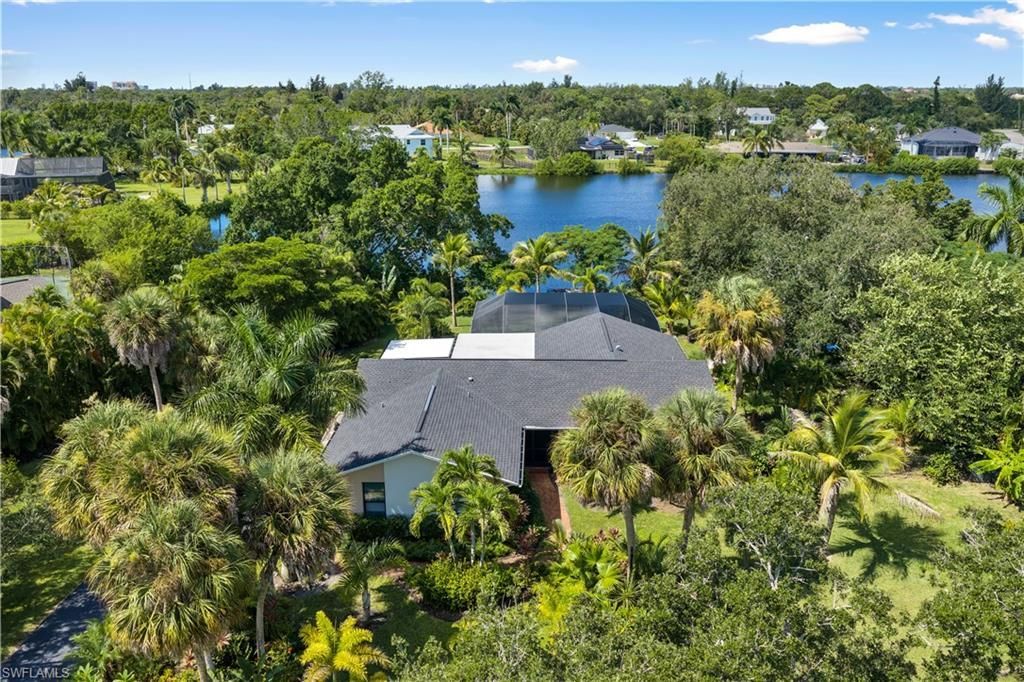 7337 Lake Dr, Fort Myers, FL 33908 Photo