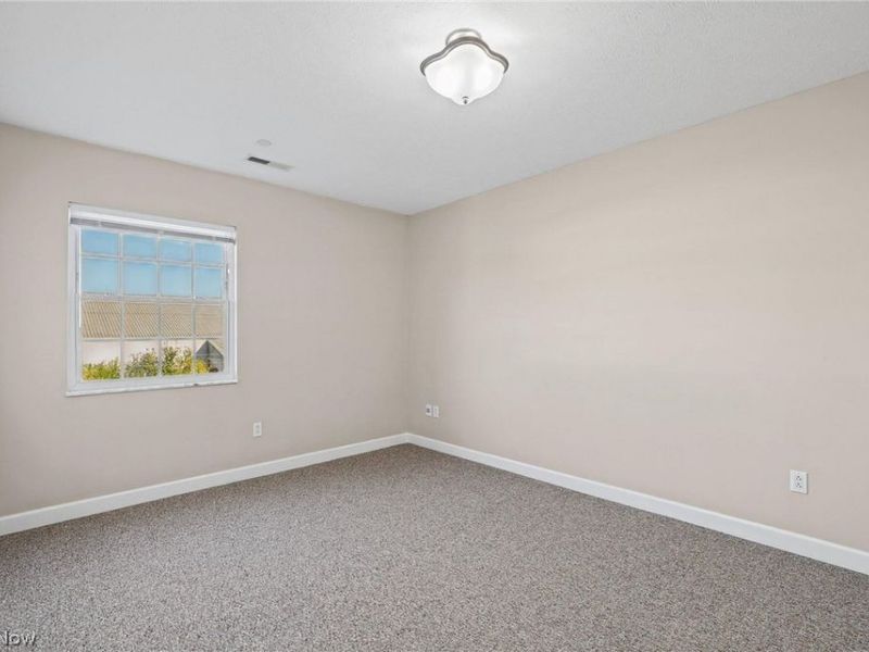2885 Pease Drive, Unit 313, Rocky River, OH 44116 Photo 12