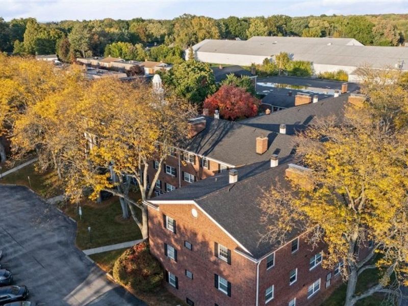 2885 Pease Drive, Unit 313, Rocky River, OH 44116 Photo 34