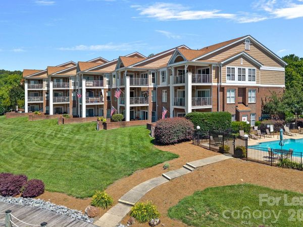 18609 Harborside Drive , Cornelius, NC 28031
