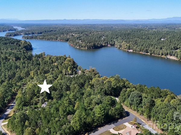 3132 Panoramic Vista Court NE, Connelly Springs, NC 28612