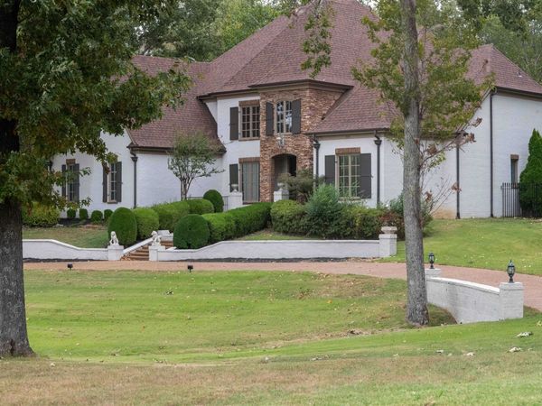 224 S MONTEREY FARMS CV, Collierville, TN 38017