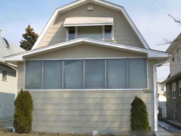2203 N 74th Avenue , Elmwood Park, IL 60707