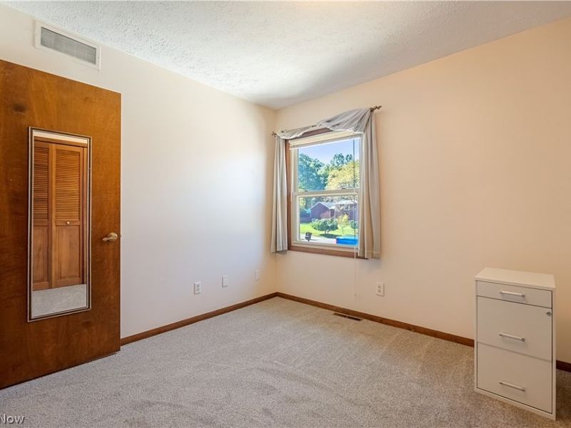 1301 Greenridge Drive NE, Massillon, OH 44646 Photo 22