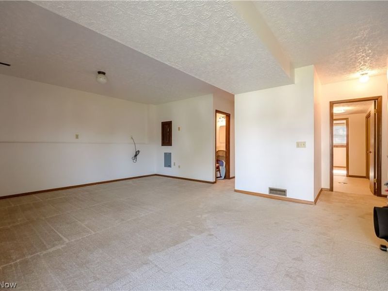 1301 Greenridge Drive NE, Massillon, OH 44646 Photo 24