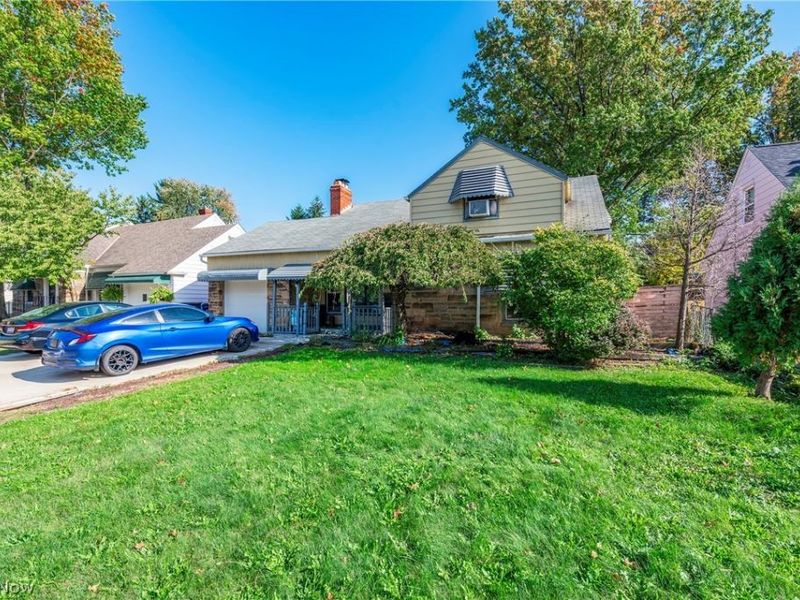 3458 Monticello Boulevard, Cleveland Heights, OH 44121 Photo 2