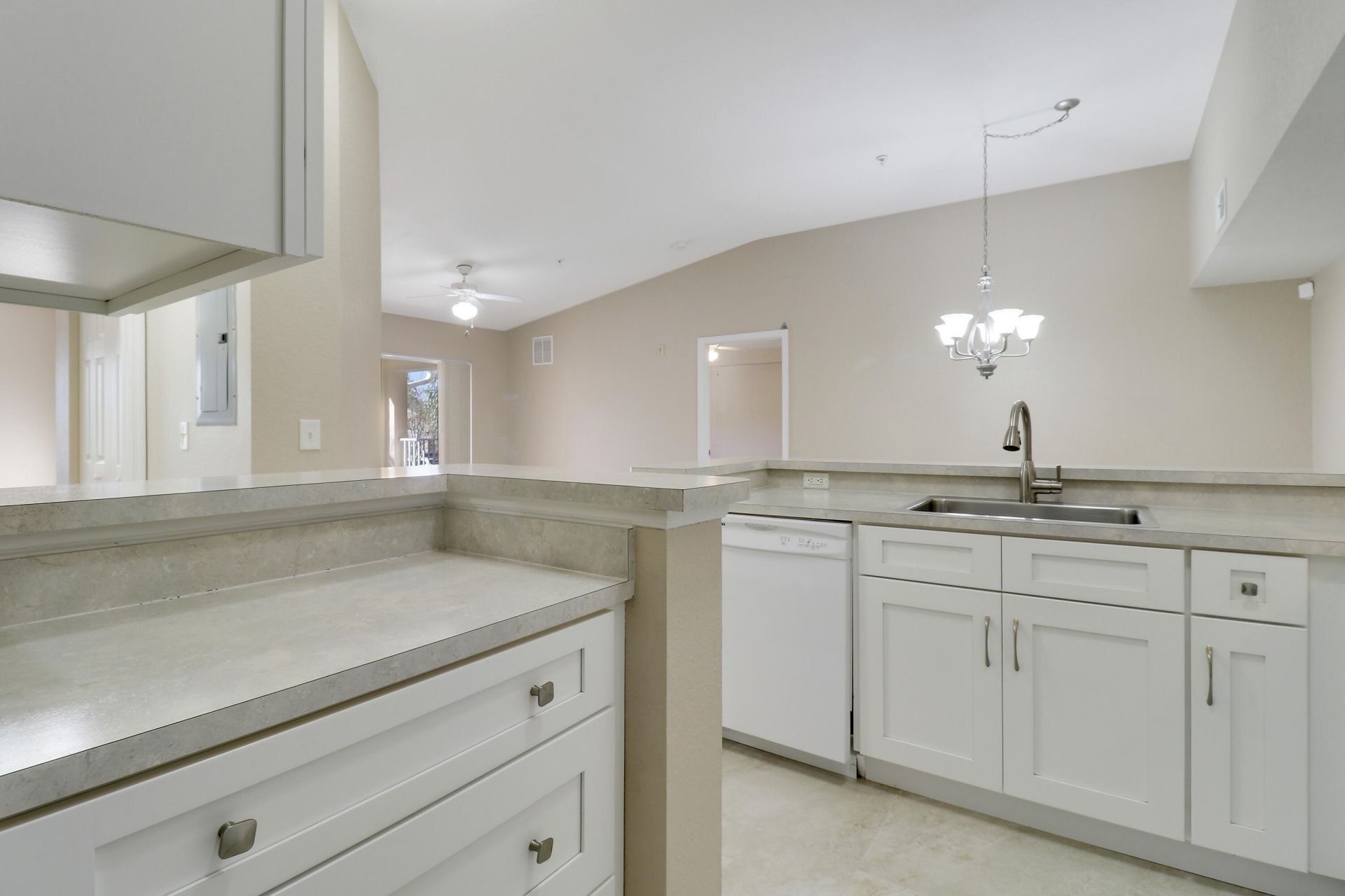 181 SW Palm Drive, Unit 207, Port Saint Lucie, FL 34986 Photo