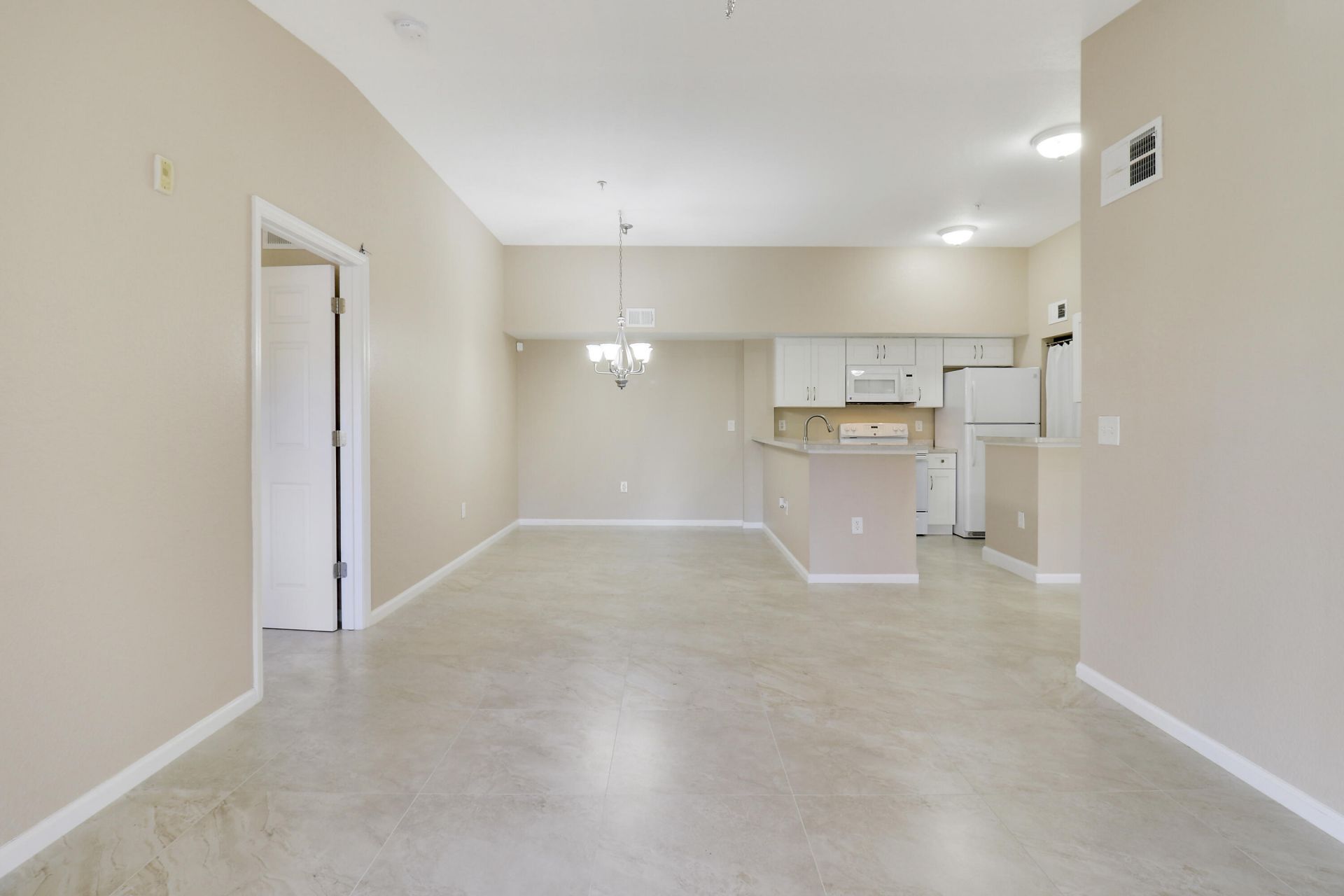 181 SW Palm Drive, Unit 207, Port Saint Lucie, FL 34986 Photo