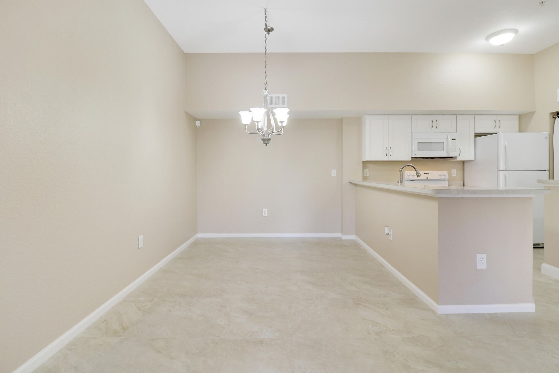 181 SW Palm Drive, Unit 207, Port Saint Lucie, FL 34986 Photo