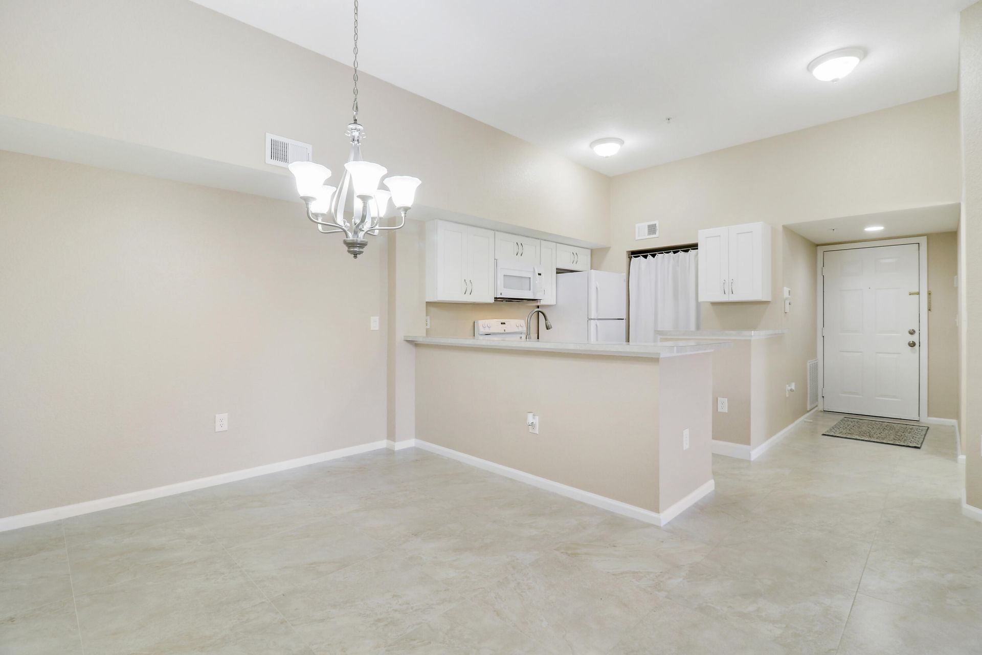 181 SW Palm Drive, Unit 207, Port Saint Lucie, FL 34986 Photo