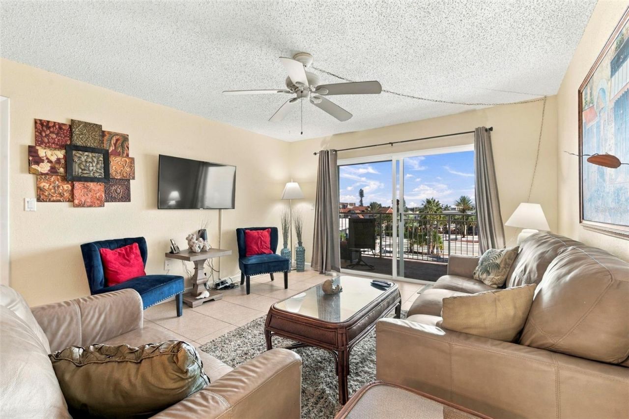 13000 Gulf Lane, Unit 201, Madeira Beach, FL 33708 Photo