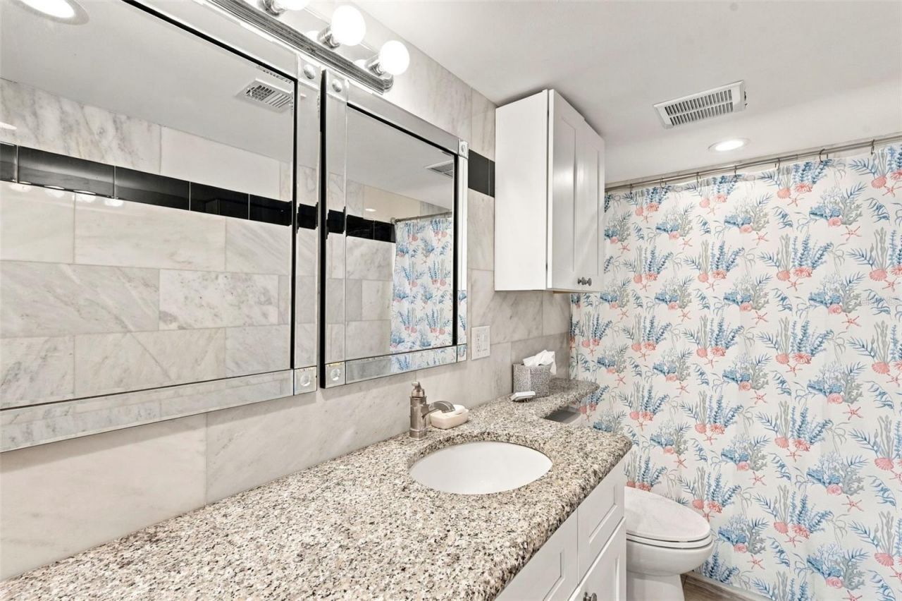 13000 Gulf Lane, Unit 201, Madeira Beach, FL 33708 Photo