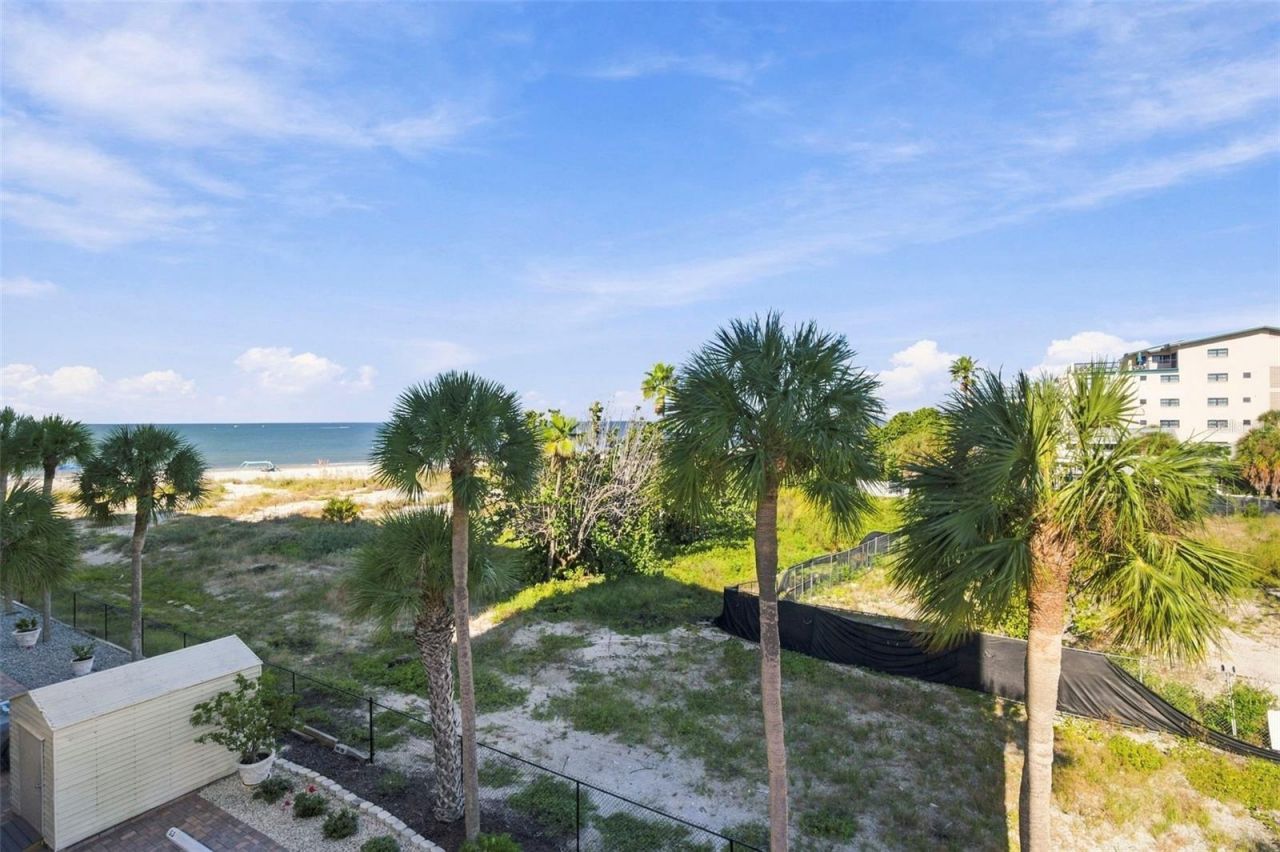 13000 Gulf Lane, Unit 201, Madeira Beach, FL 33708 Photo