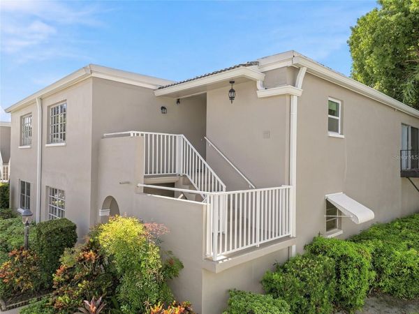 919 OSCEOLA ROAD , Unit 207, BELLEAIR, FL 33756