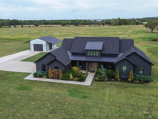 13458 S Ervan Beeks Road , Farmington, AR 72730