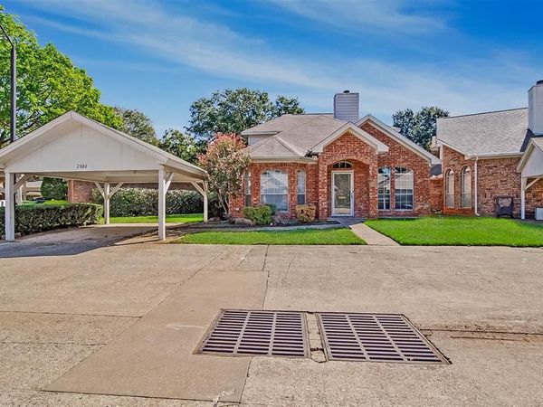 2880 Inniswood Circle , Arlington, TX 76015