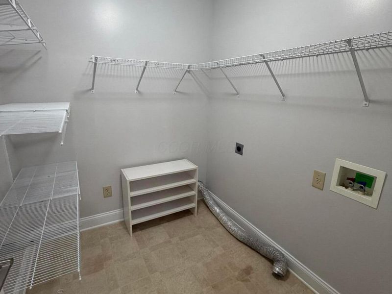 6202 Kendall Ridge Boulevard, Dublin, OH 43016 Photo 15