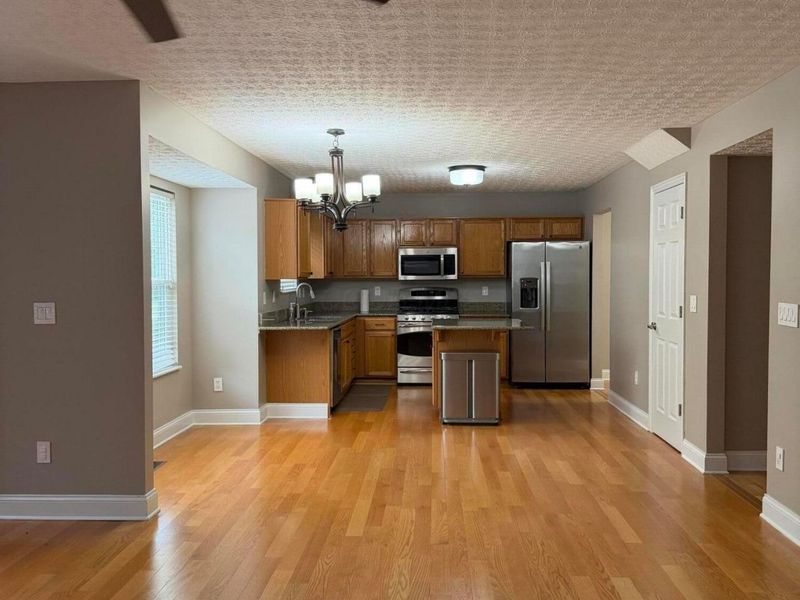 6202 Kendall Ridge Boulevard, Dublin, OH 43016 Photo 4