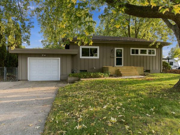 1703 Madison Street, Cedar Falls, IA 50613