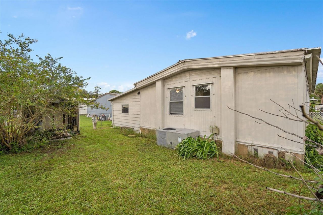 137 Pine Tree Drive , Debary, FL 32713 Photo