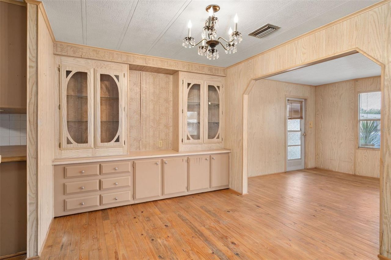 137 Pine Tree Drive , Debary, FL 32713 Photo
