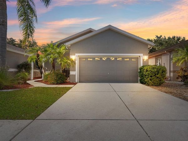 8103 SANGUINELLI ROAD , LAND O LAKES, FL 34637