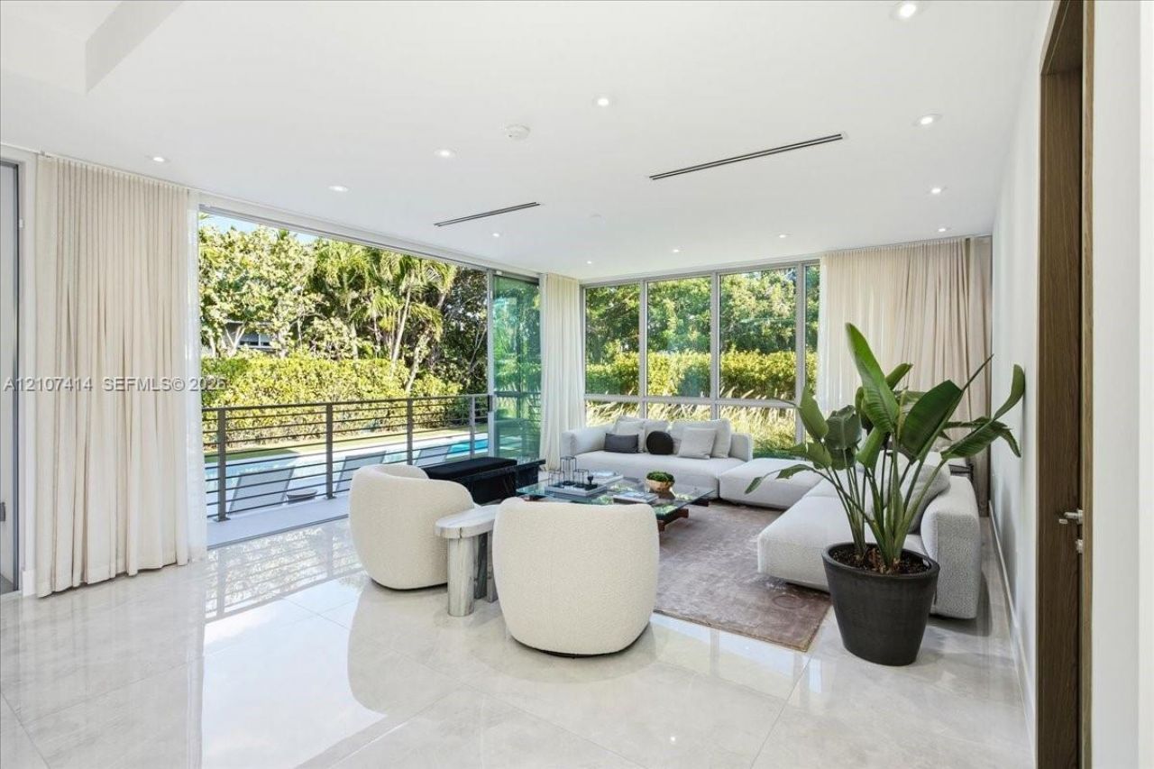 315 Cypress Dr , Key Biscayne, FL 33149 Photo