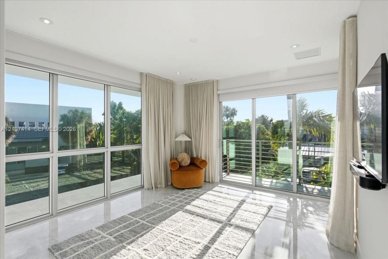 315 Cypress Dr , Key Biscayne, FL 33149 Photo