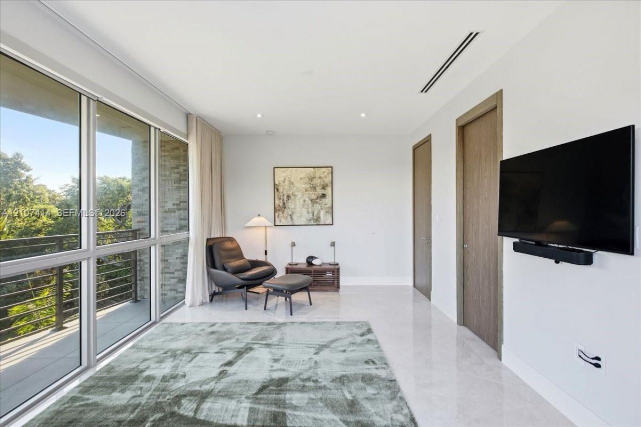 315 Cypress Dr , Key Biscayne, FL 33149 Photo