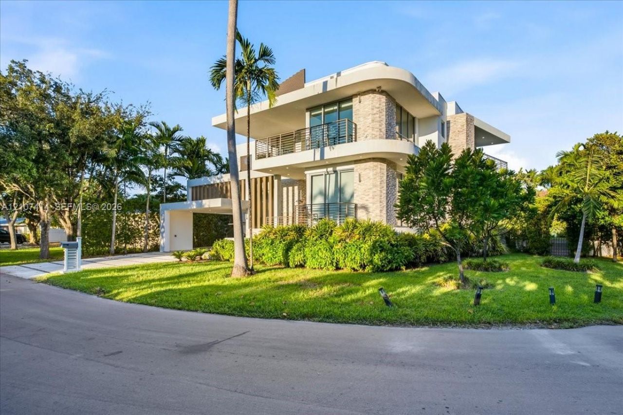 315 Cypress Dr , Key Biscayne, FL 33149 Photo