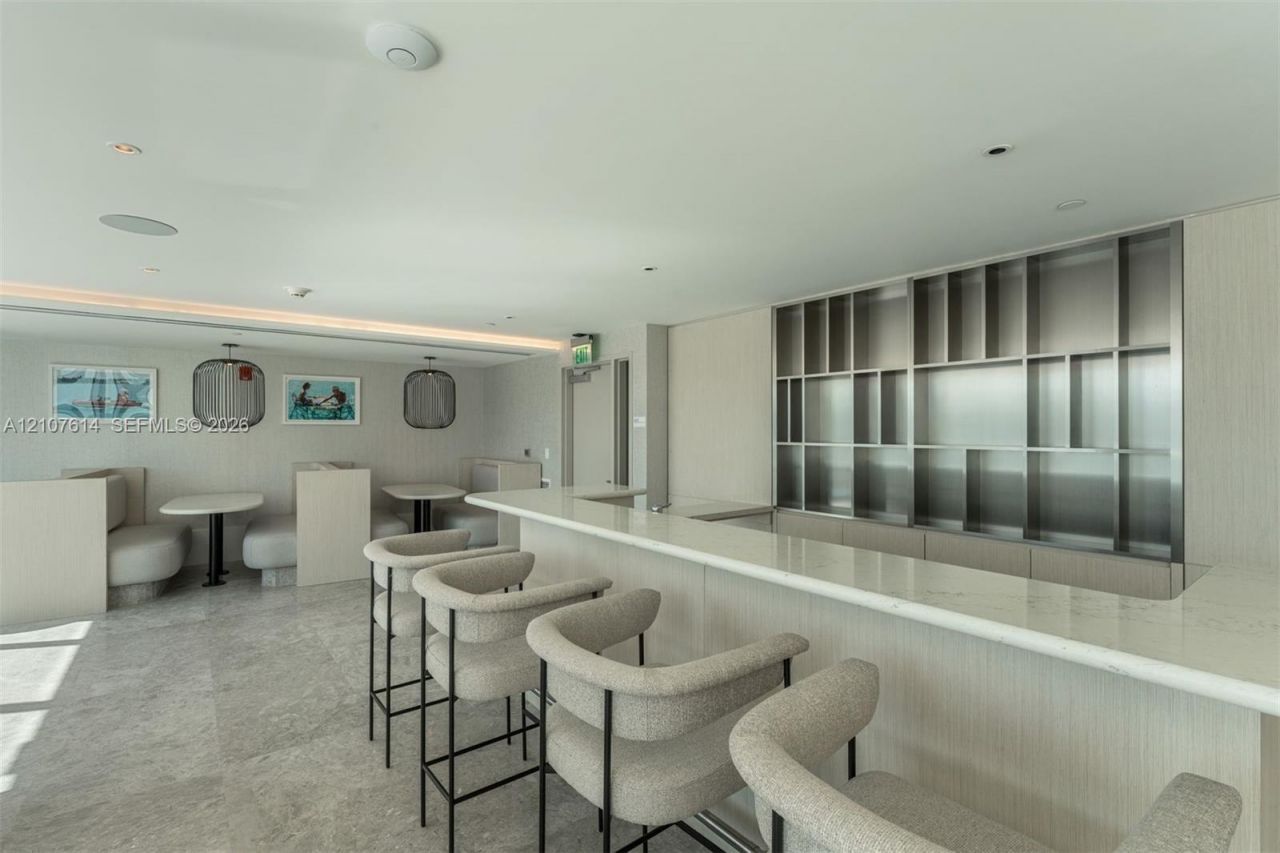 9201 E Bay Harbor Dr , Unit 501, Bay Harbor Islands, FL 33154 Photo