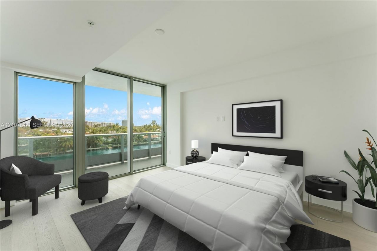 9201 E Bay Harbor Dr , Unit 501, Bay Harbor Islands, FL 33154 Photo