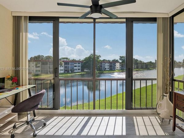 311 S Hollybrook Dr , Unit 309, Pembroke Pines, FL 33025