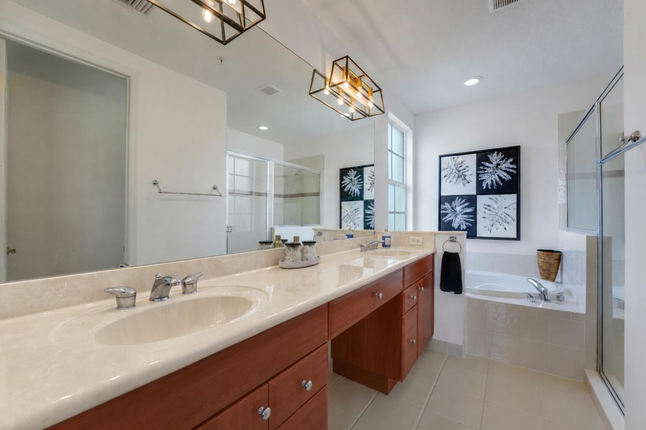 2548 Gardens Parkway, Palm Beach Gardens, FL 33410 Photo
