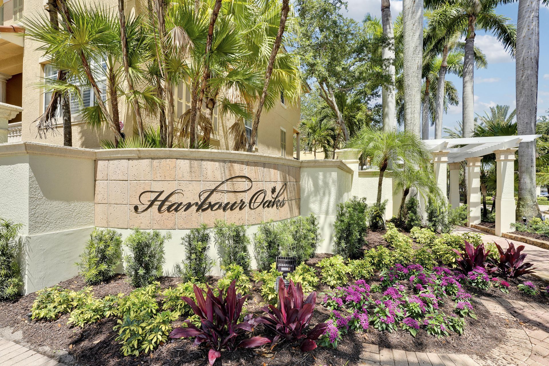 2548 Gardens Parkway, Palm Beach Gardens, FL 33410 Photo