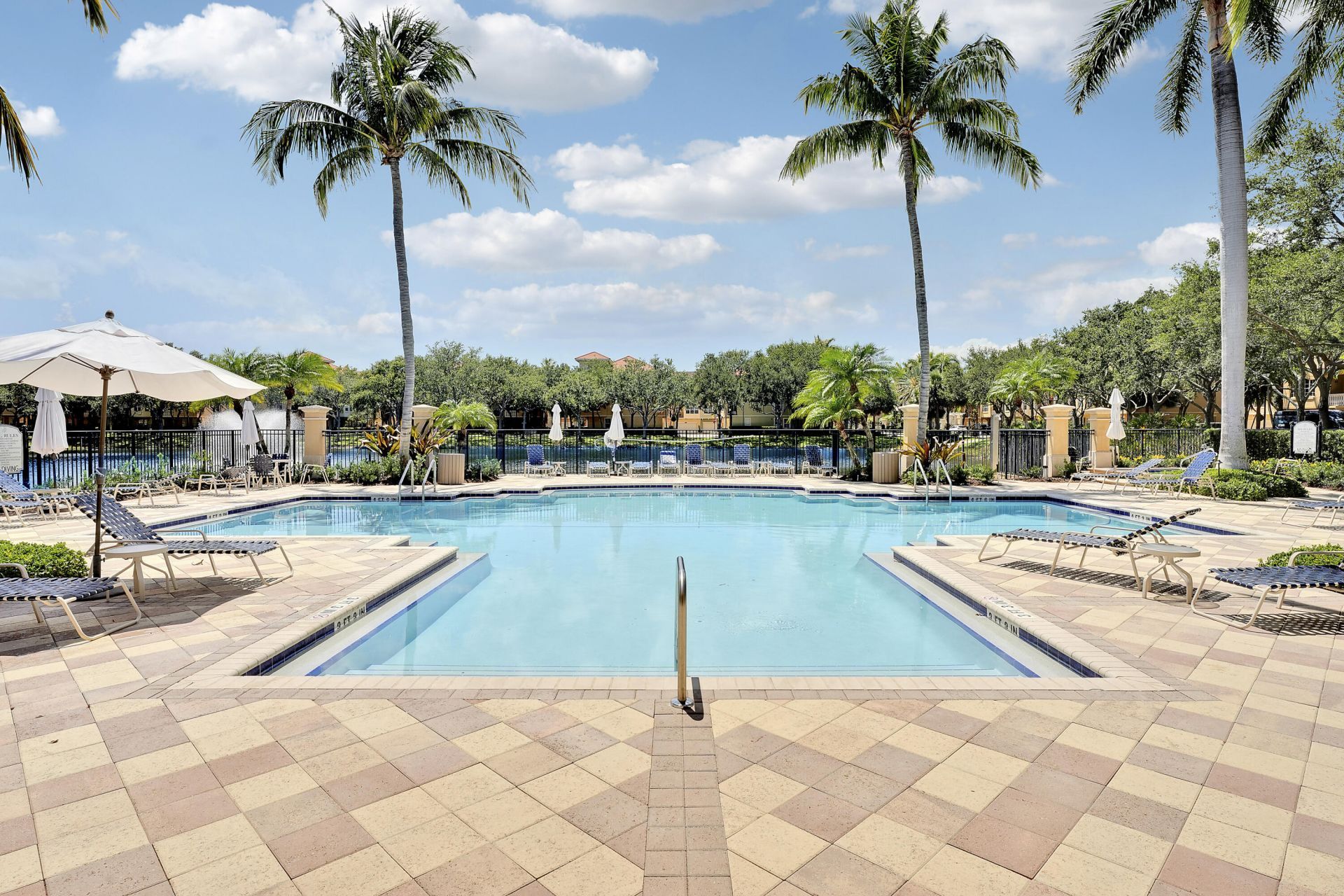 2548 Gardens Parkway, Palm Beach Gardens, FL 33410 Photo