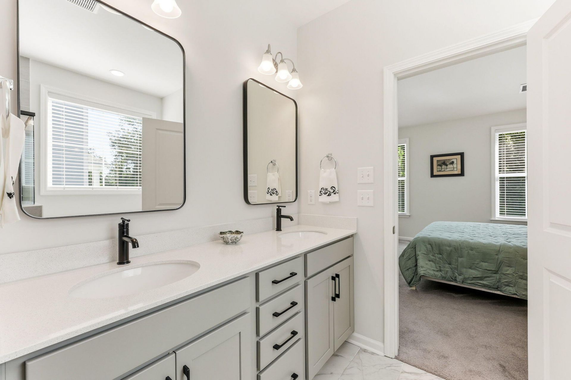 764 Opal Wing Street Photo 15