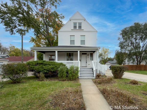 2015 Greenwood Street , Evanston, IL 60201