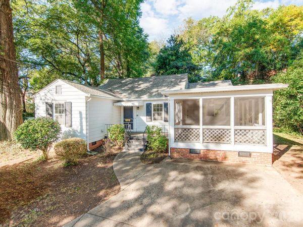 713 Lee Street , Gastonia, NC 28052