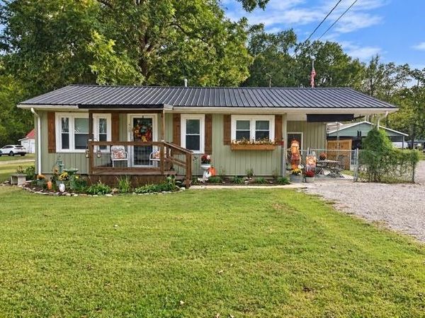420 HASLIP ST , Saltillo, TN 38370