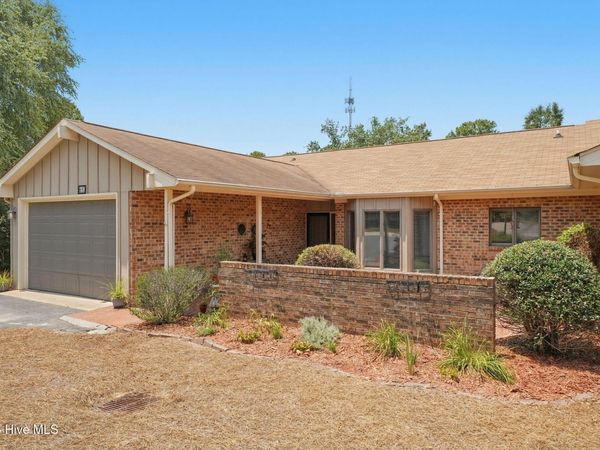 610 Redwood Drive , Southern Pines, NC 28387
