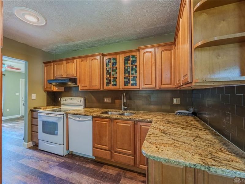 27 Adolpha Avenue, New Lebanon, OH 45345 Photo 16