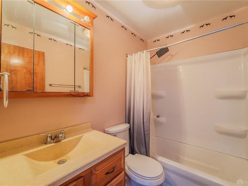 27 Adolpha Avenue, New Lebanon, OH 45345 Photo 26