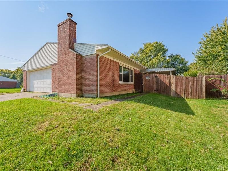 27 Adolpha Avenue, New Lebanon, OH 45345 Photo 6