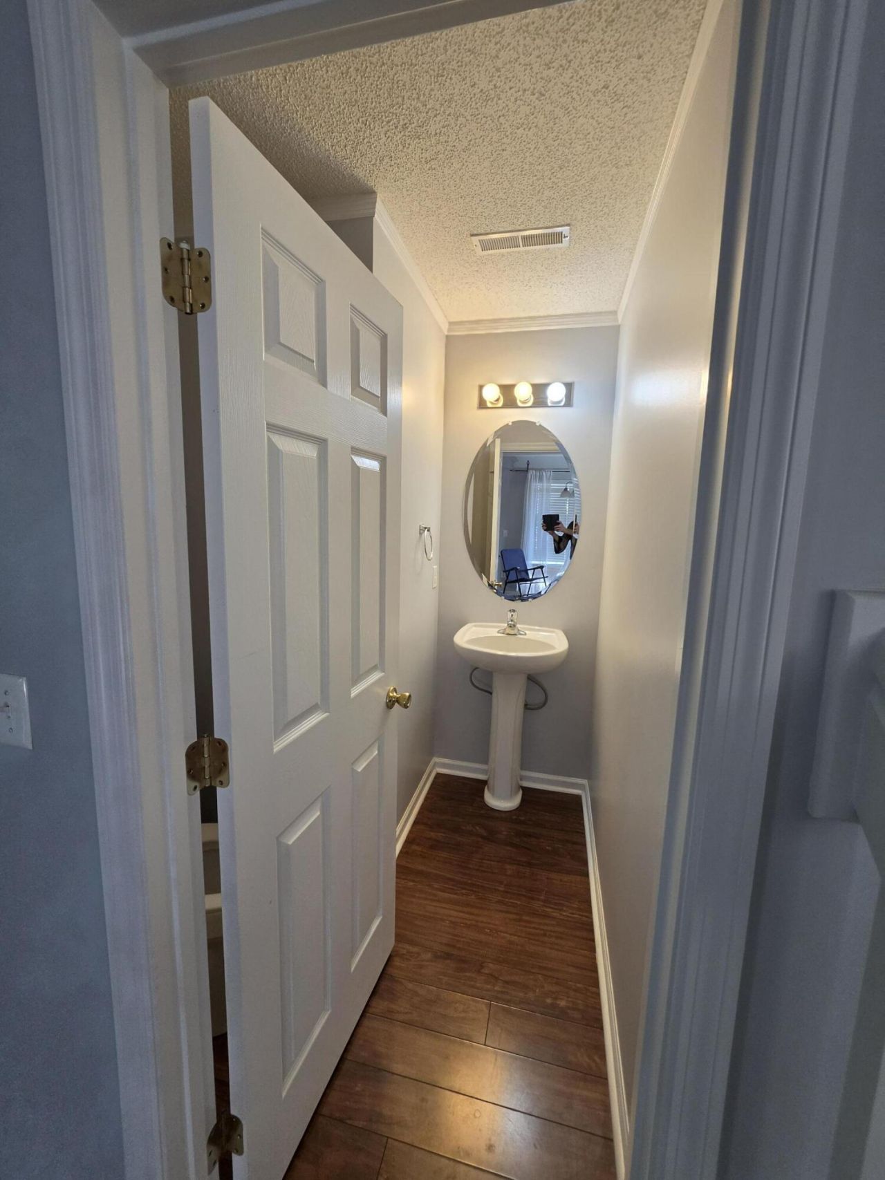 143 Darcy Avenue Photo 11