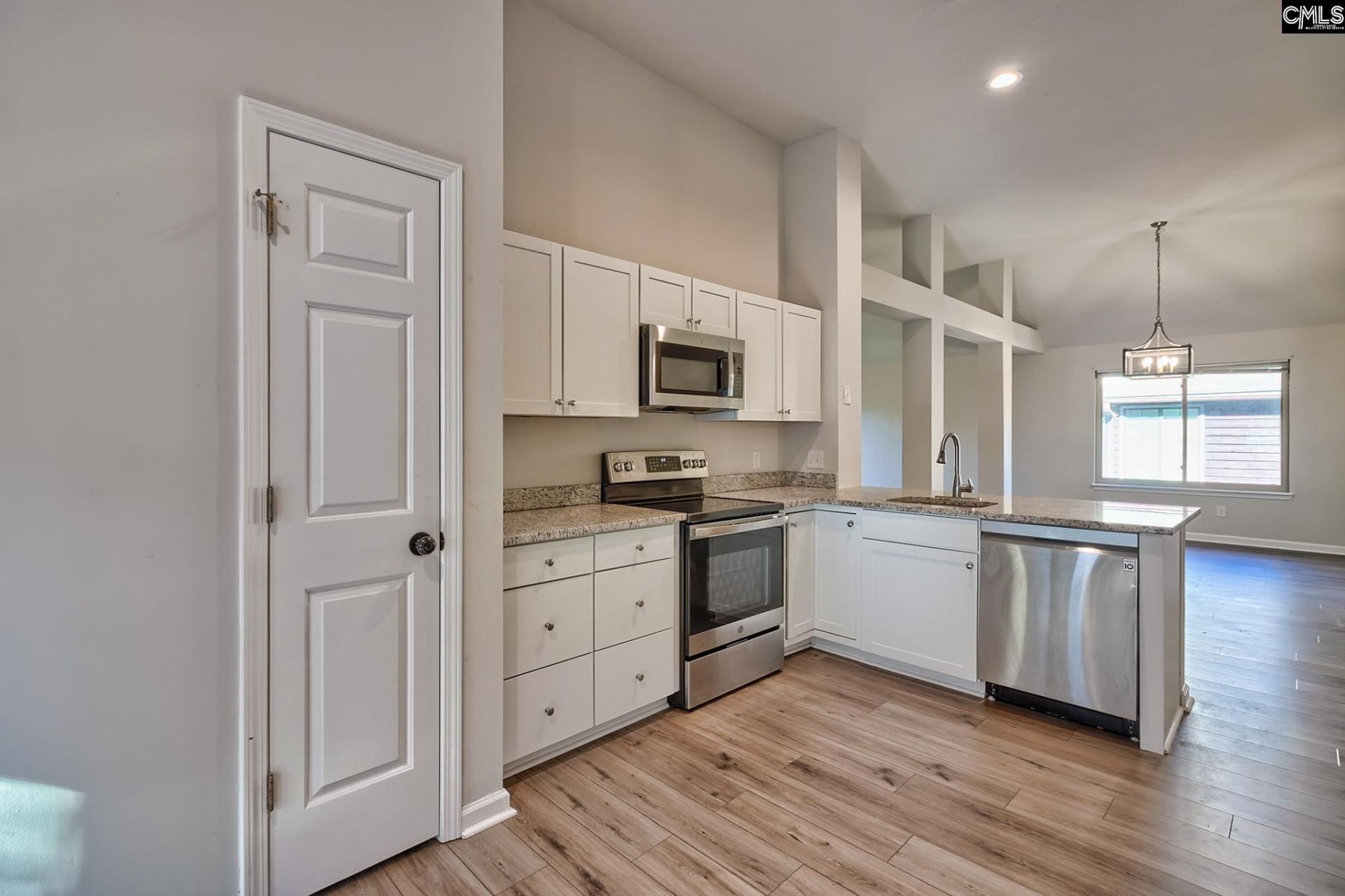148 Westport Drive  Photo 16