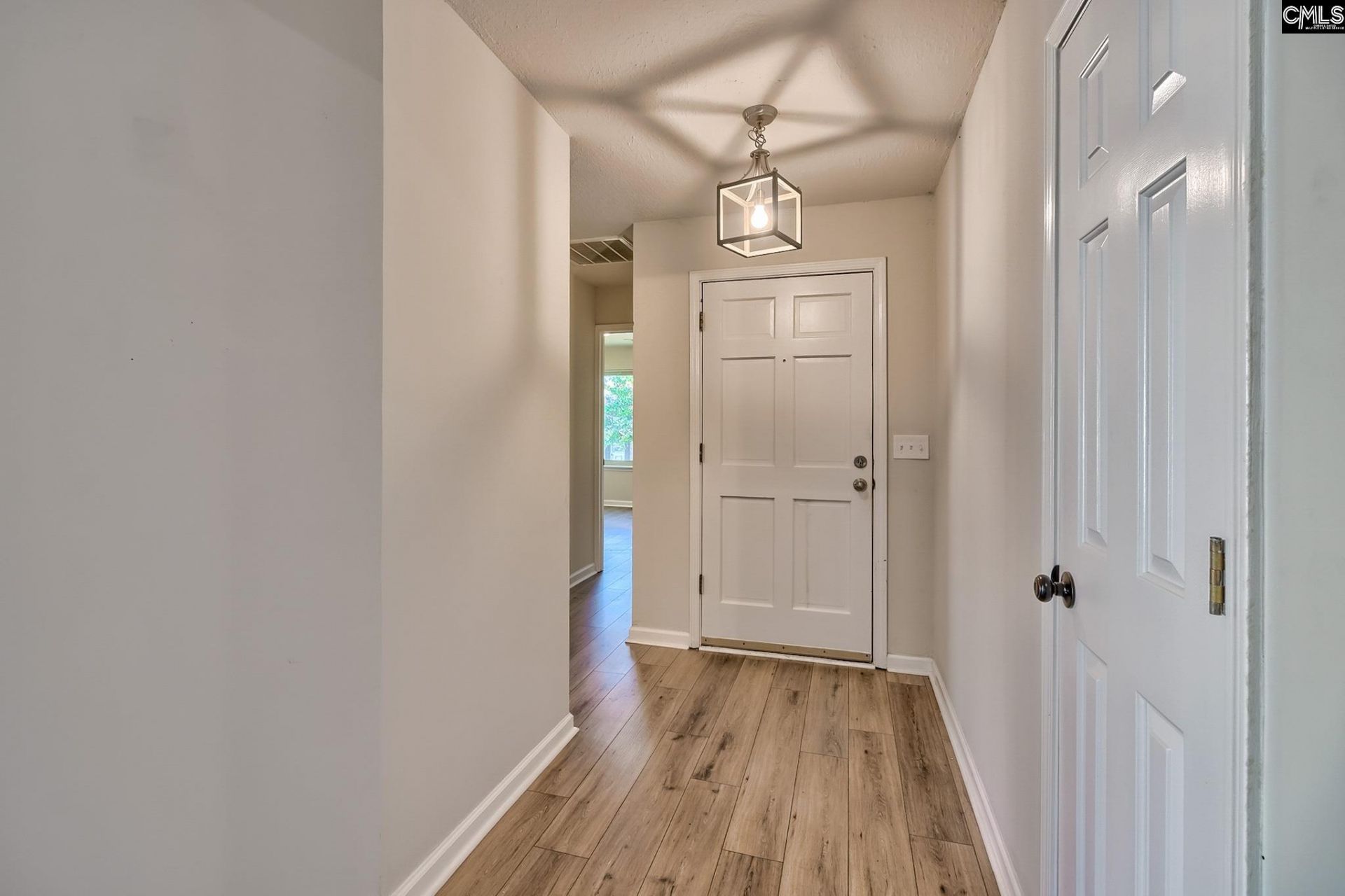148 Westport Drive  Photo 5