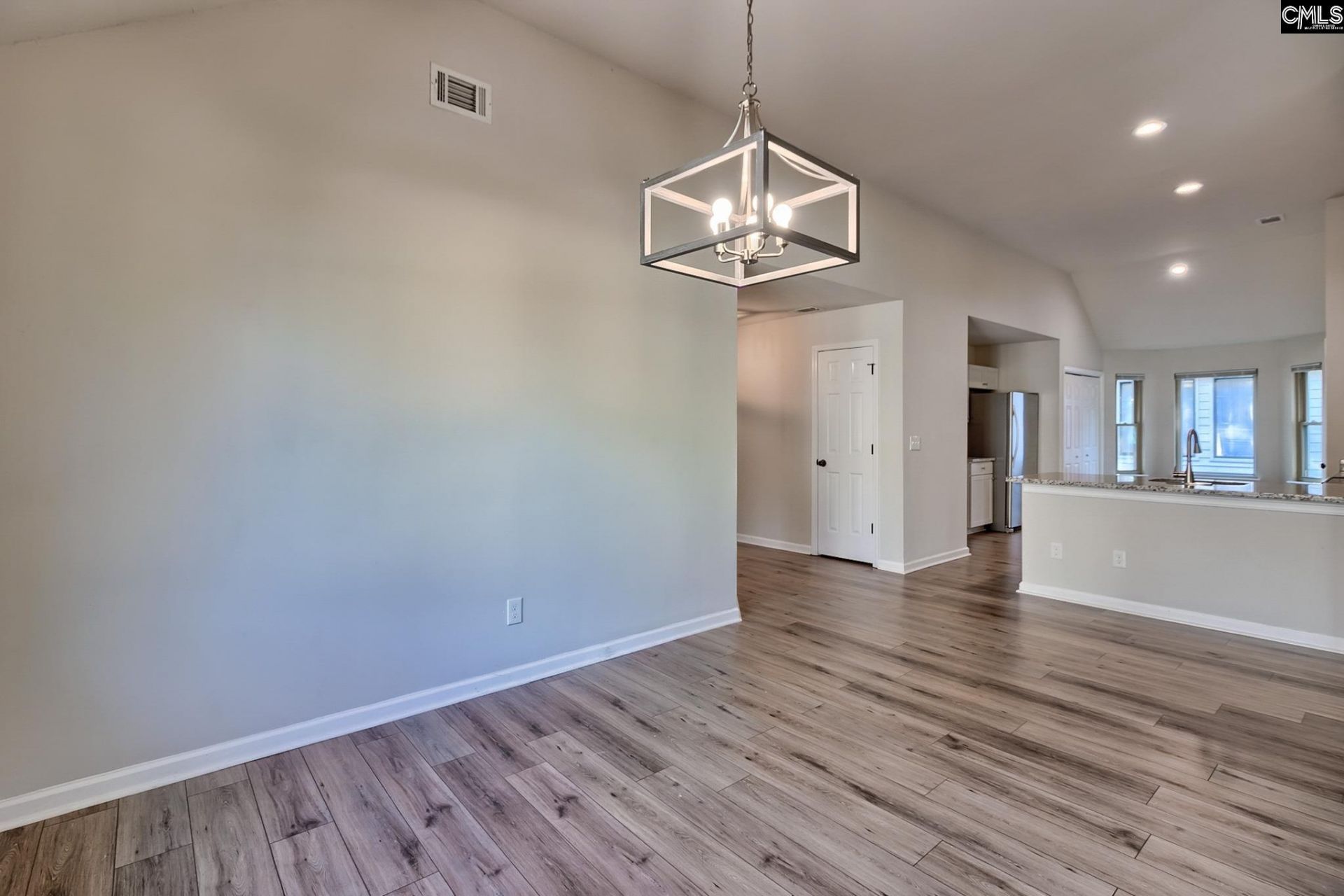 148 Westport Drive  Photo 9