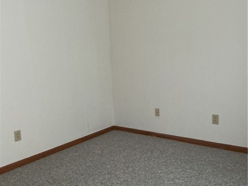 2832 Benford Lane, Youngstown, OH 44505 Photo 7
